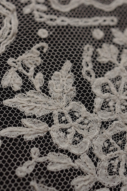 アンティークレース　dentelle ancinne ハンカチ