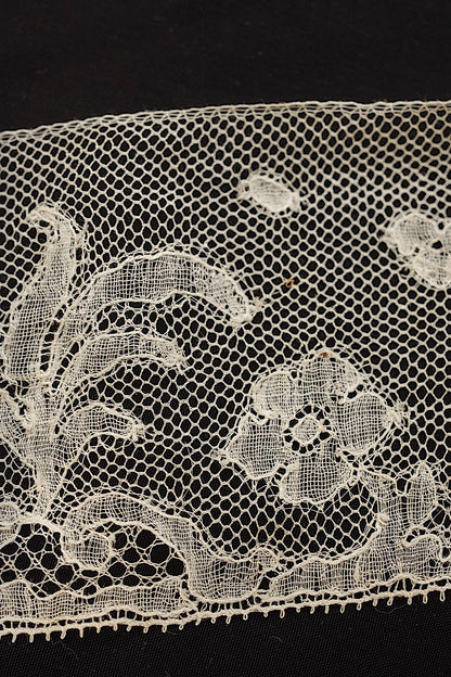 アンティークレース　dentelle ancinne 350 210cm
