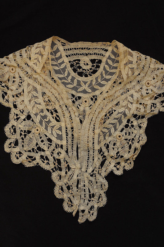 アンティークレース　dentelle ancinne 襟