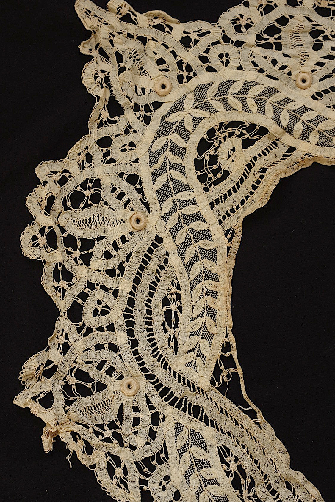 アンティークレース　dentelle ancinne 襟