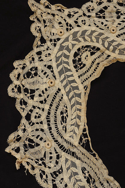 アンティークレース　dentelle ancinne 襟
