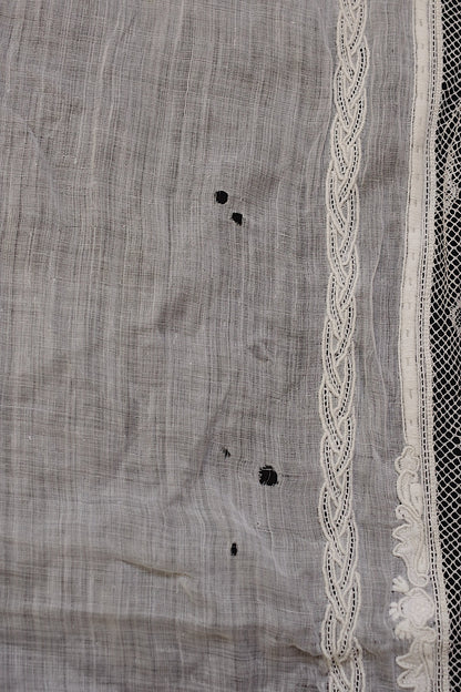 アンティークレース　dentelle ancinne 刺繍ハンカチ素材用