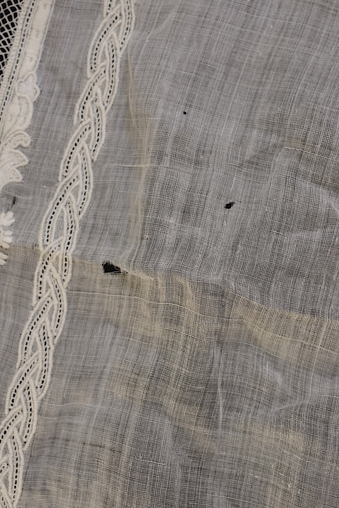 アンティークレース　dentelle ancinne 刺繍ハンカチ素材用