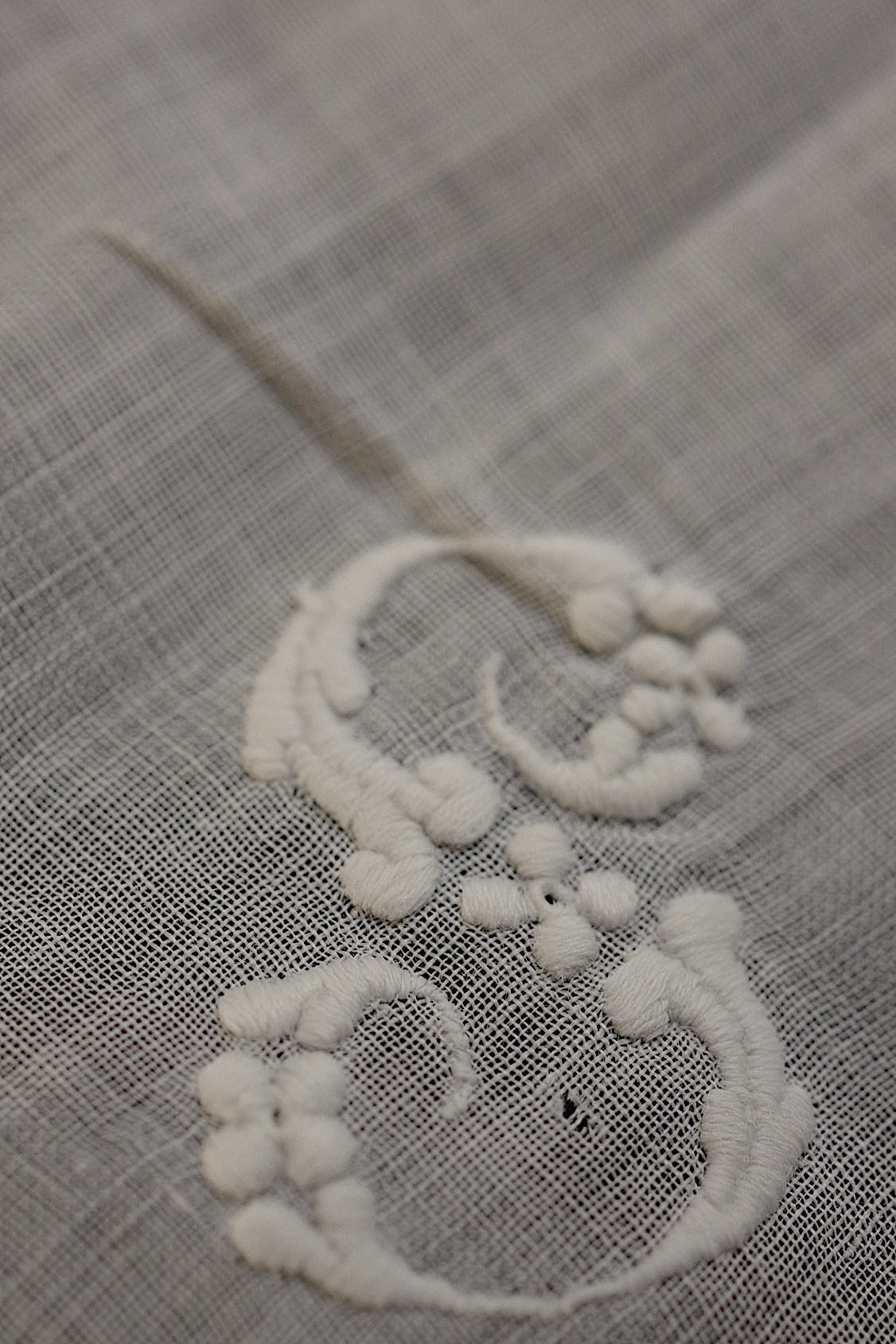 アンティークレース　dentelle ancinne 刺繍ハンカチ素材用