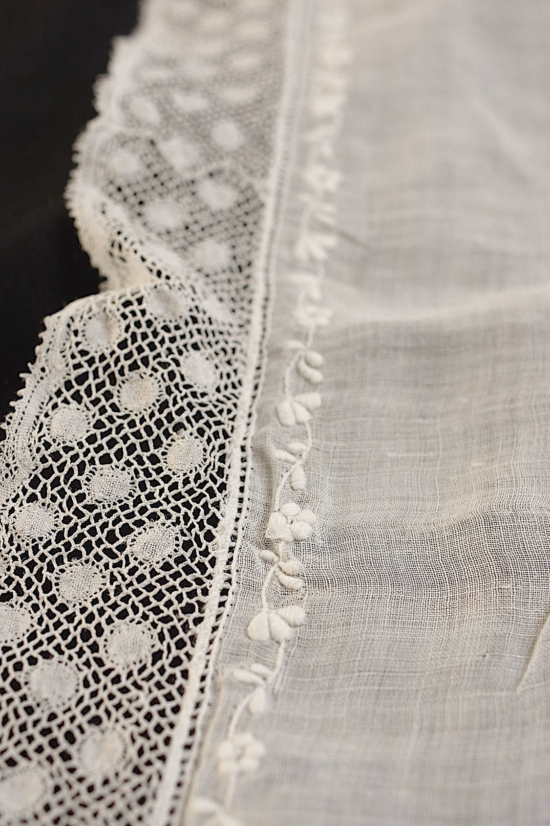 アンティークレース　dentelle ancinne 刺繍ハンカチ素材用