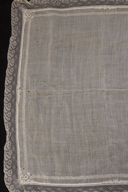 アンティークレース　dentelle ancinne 刺繍ハンカチ素材用