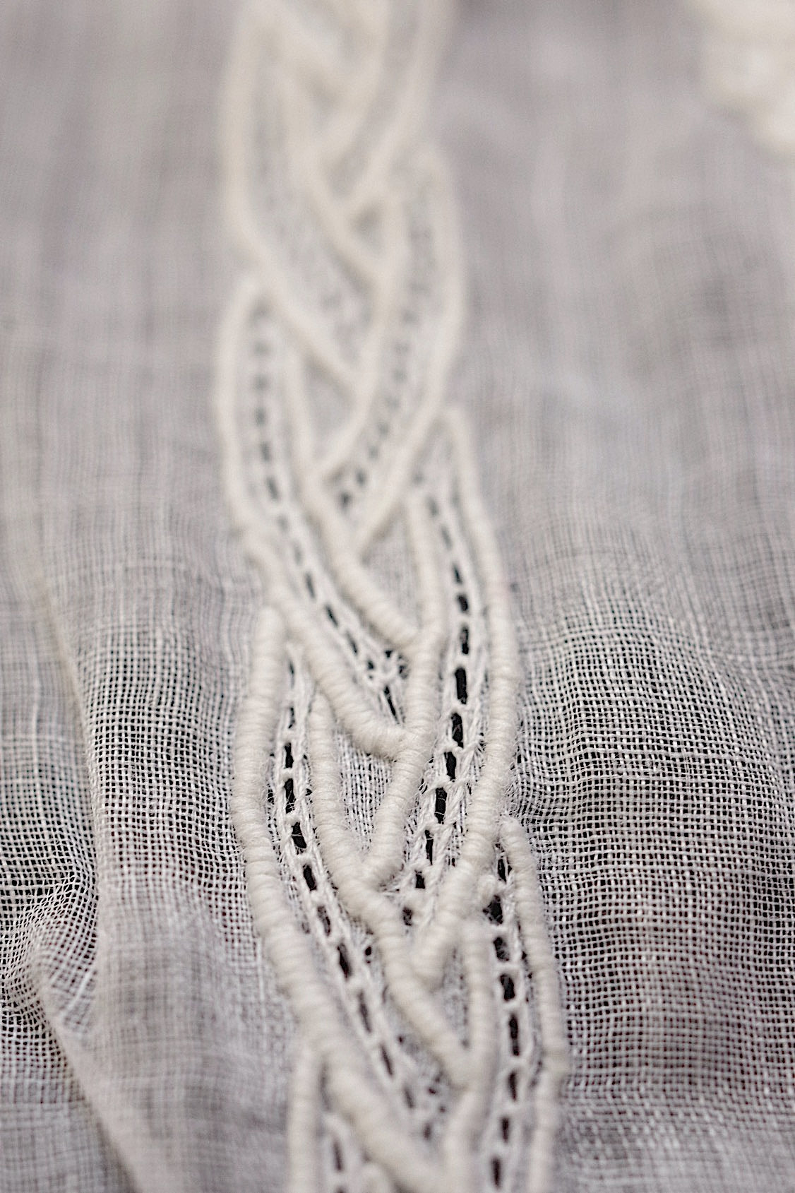 アンティークレース　dentelle ancinne 刺繍ハンカチ素材用