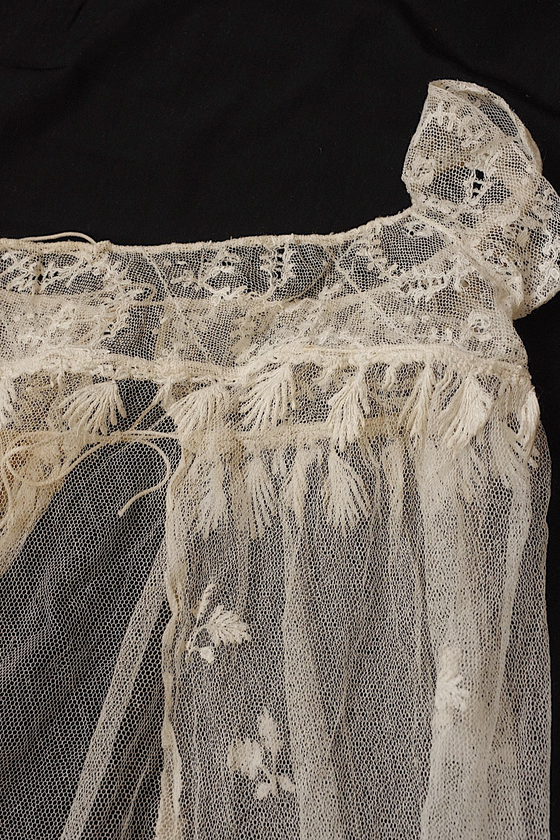 アンティークレース　dentelle ancinne bebe用ドレス