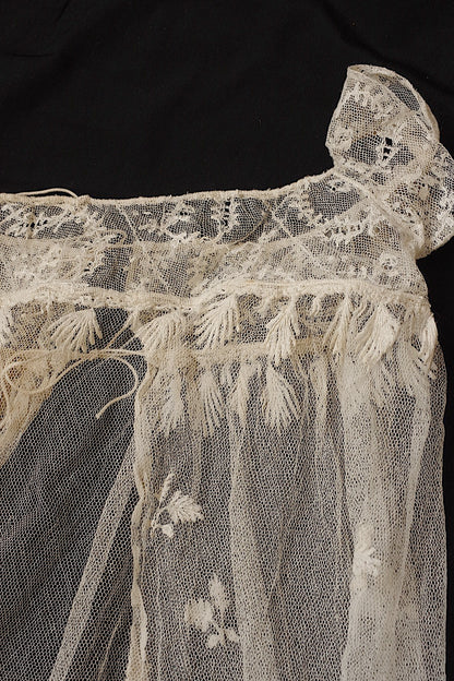 アンティークレース　dentelle ancinne bebe用ドレス
