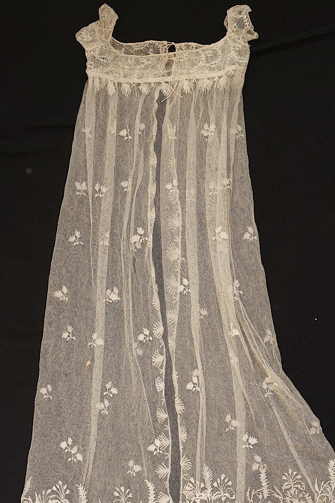 アンティークレース　dentelle ancinne bebe用ドレス