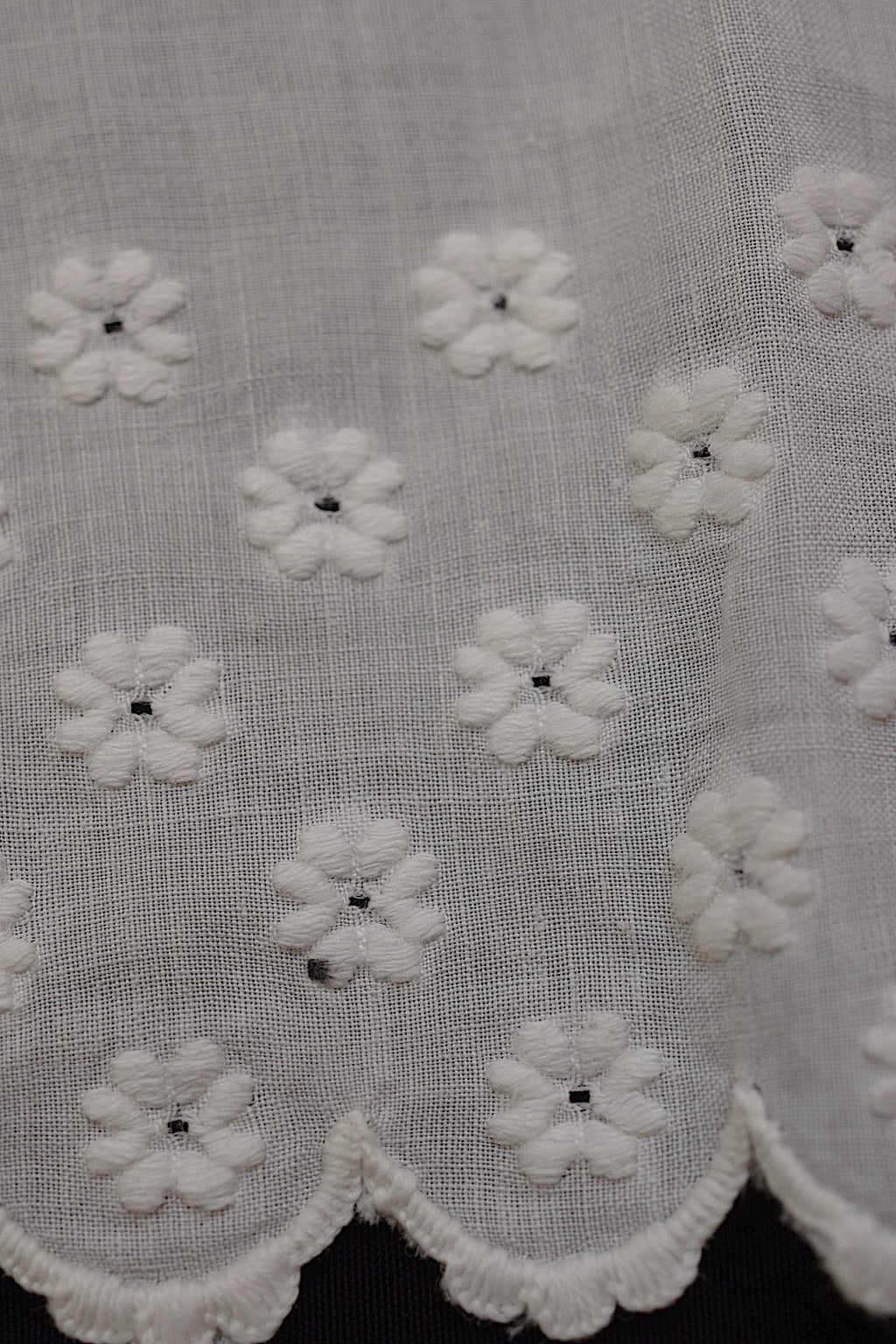 アンティークレース　dentelle ancinne　刺繍ハギレ ＋モチーフ