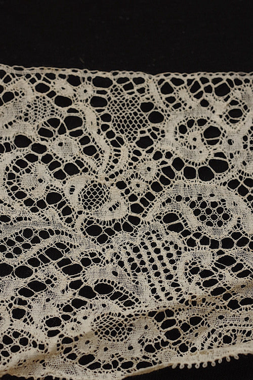 アンティークレース　dentelle ancinne　レース　素材