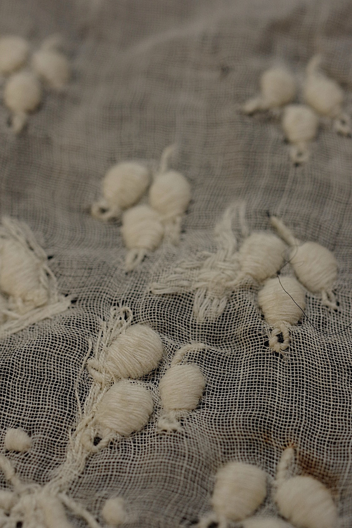 アンティークレース　dentelle ancinne　刺繍ハギレ素材用