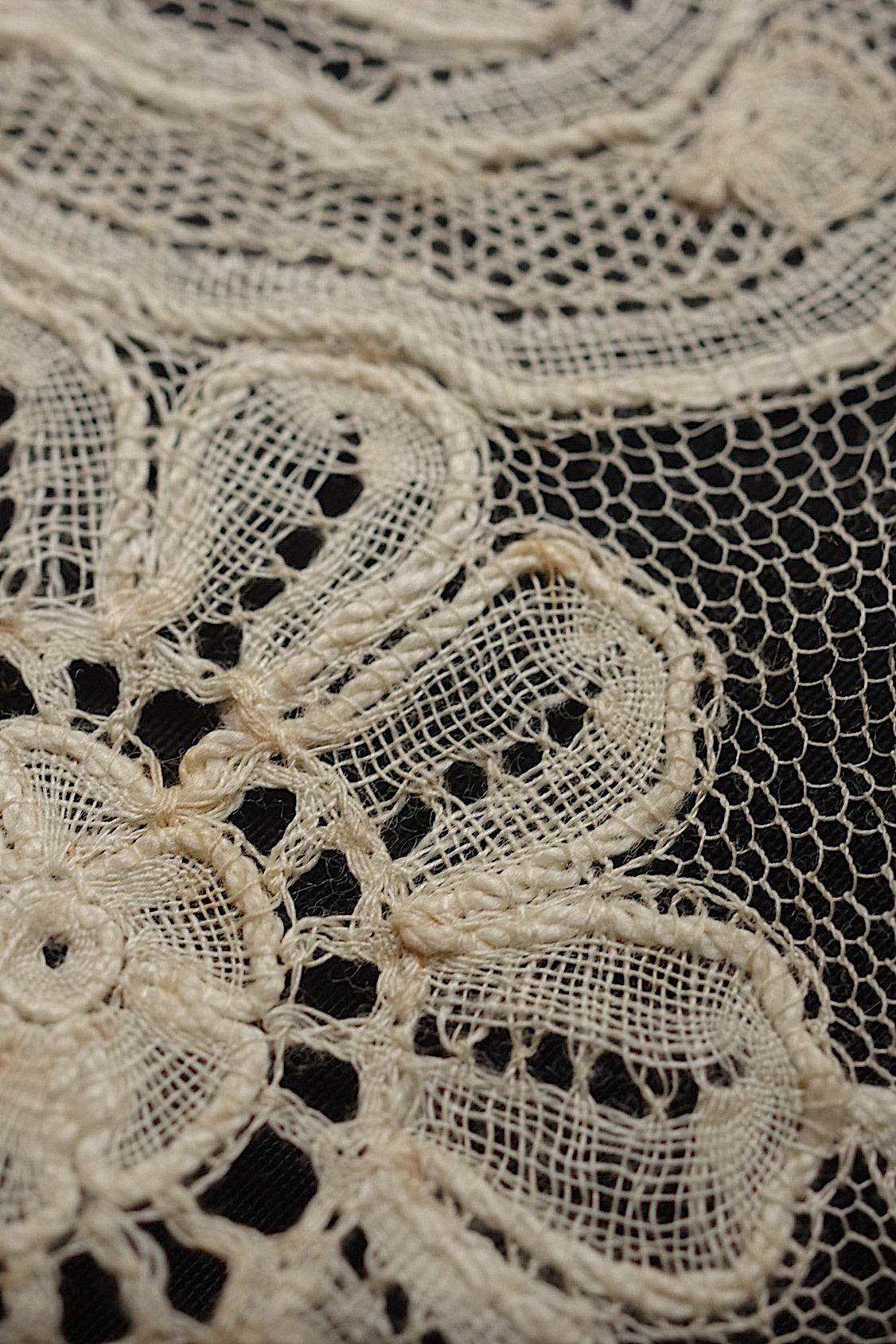 アンティークレース　dentelle ancinne　デュシェス