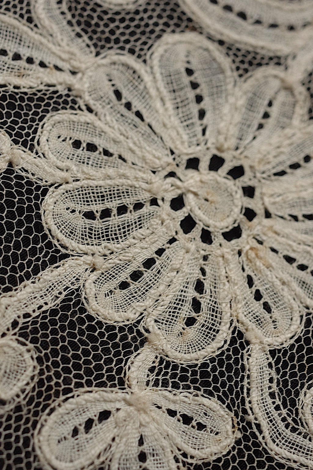 アンティークレース　dentelle ancinne　デュシェス