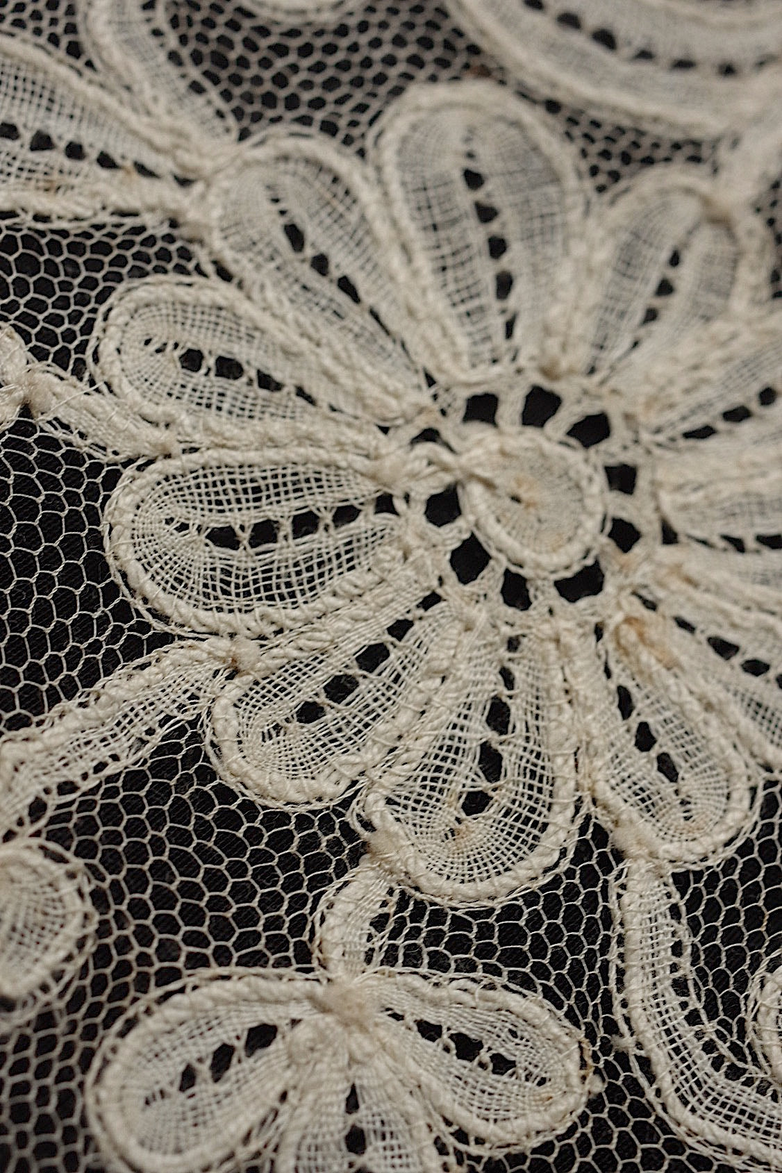 アンティークレース　dentelle ancinne　デュシェス