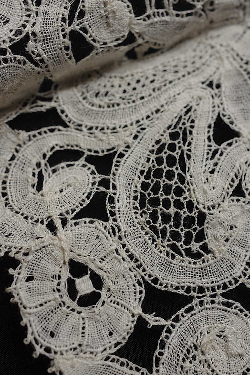 アンティークレース　dentelle ancinne　デュシェス2