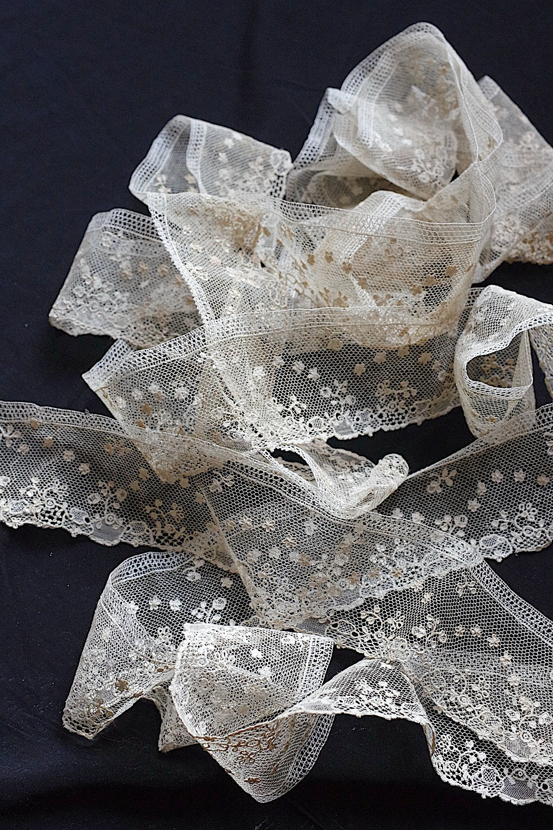 アンティークレース　dentelle ancinne　アランソン444cm