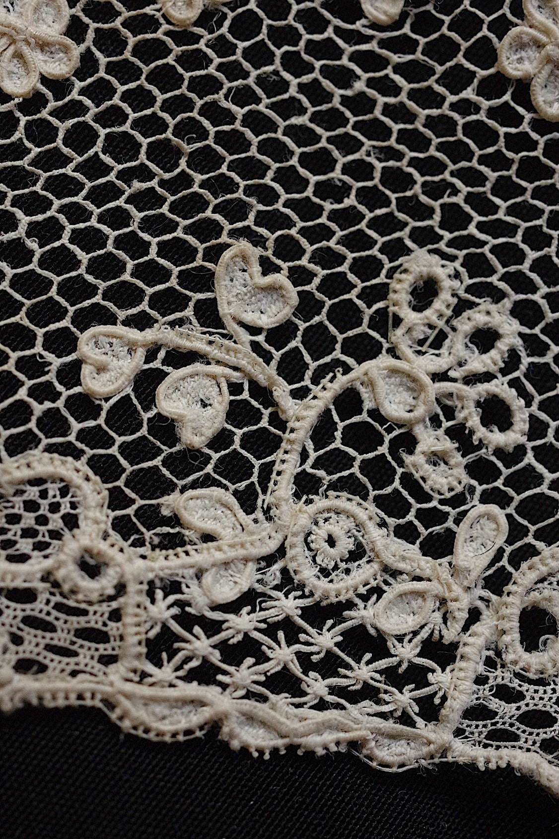 アンティークレース　dentelle ancinne　アランソン444cm