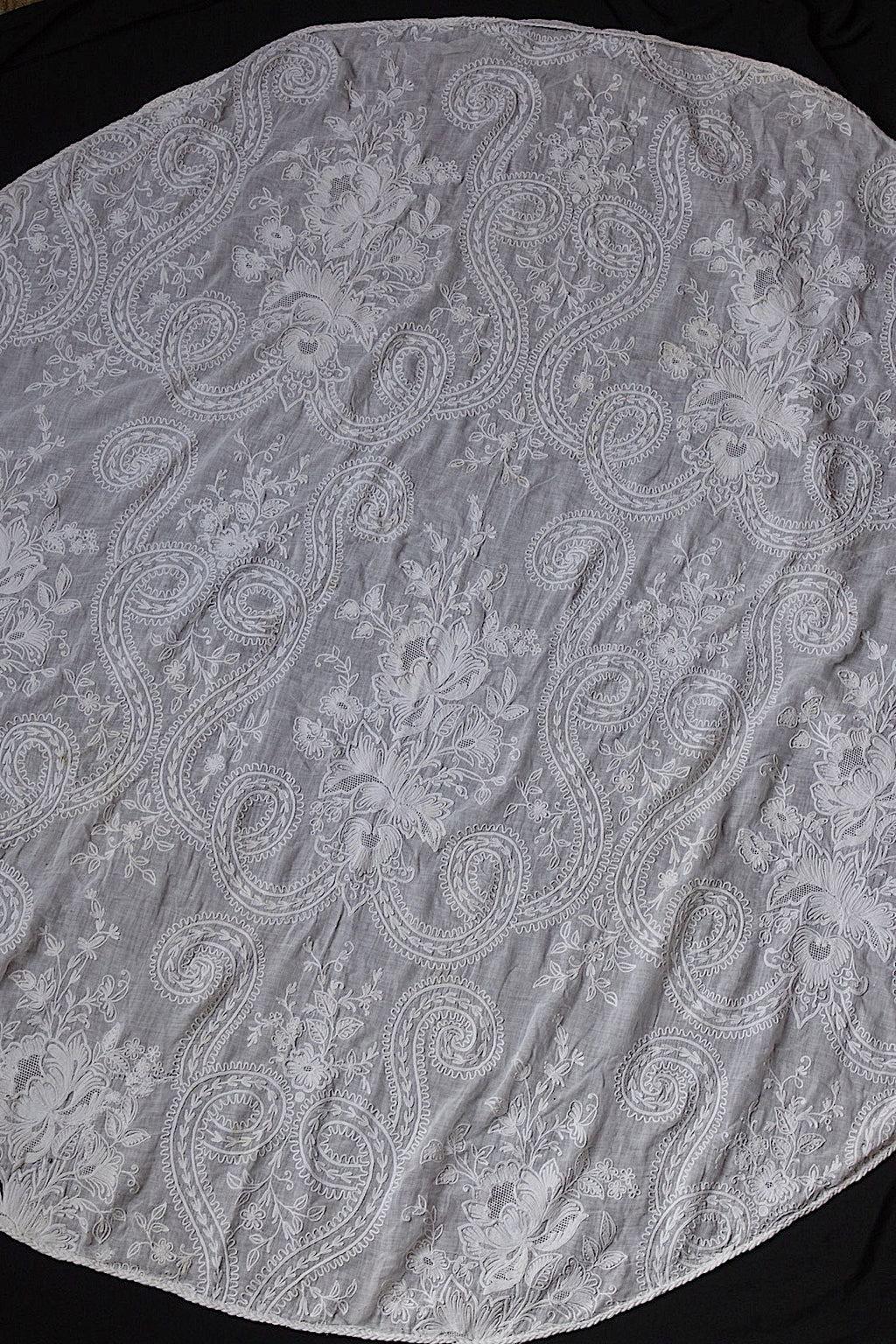 アンティークレース　linge de maison antique nappe 刺繍クロス