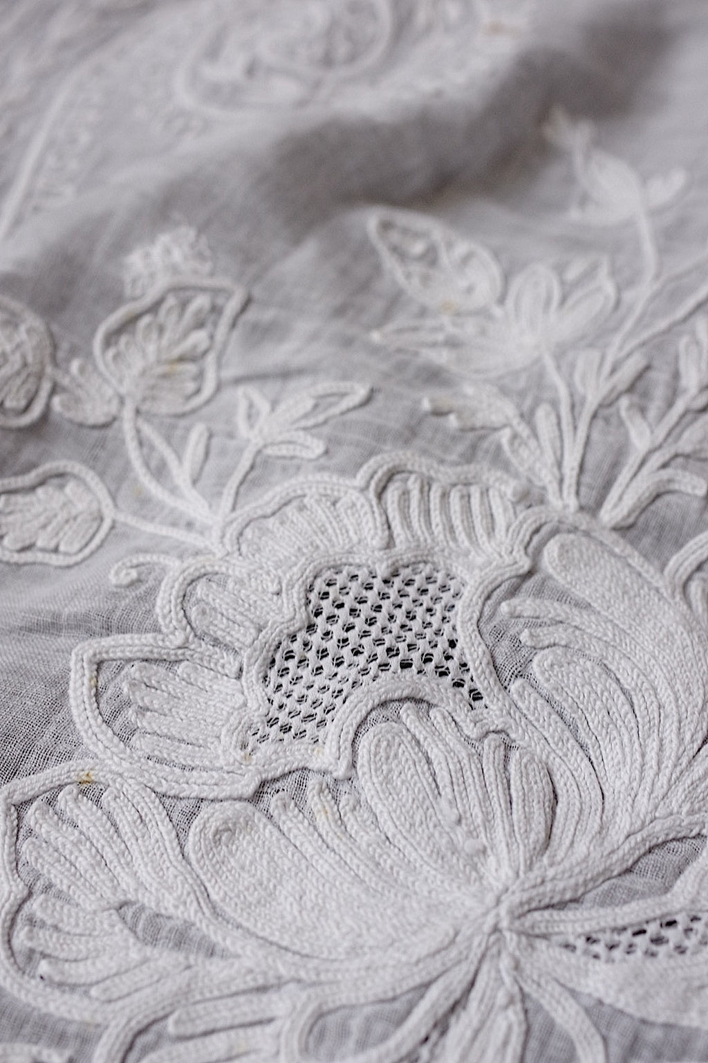 アンティークレース　linge de maison antique nappe 刺繍クロス
