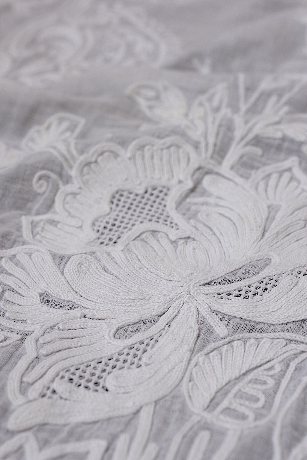 アンティークレース　linge de maison antique nappe 刺繍クロス