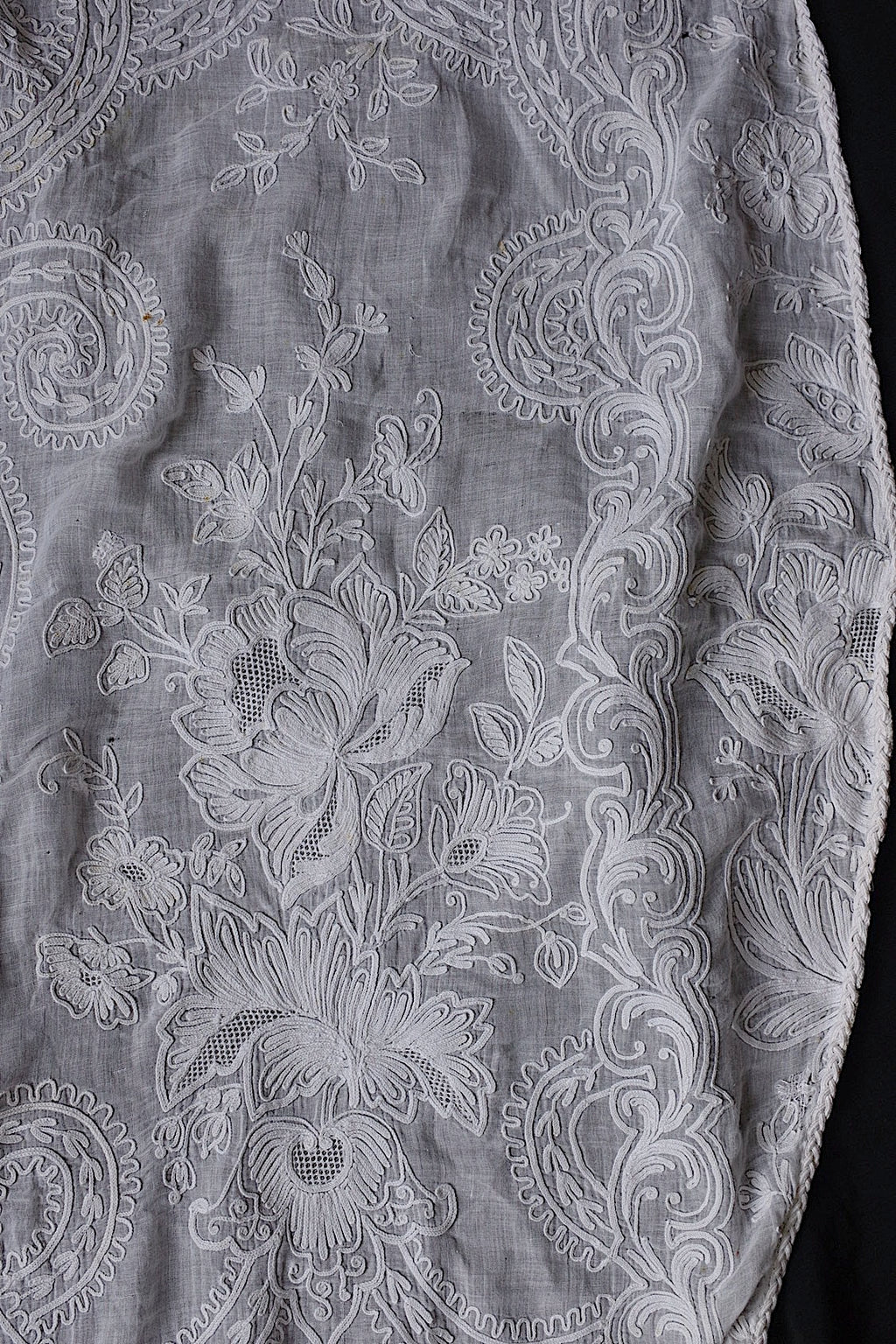 アンティークレース　linge de maison antique nappe 刺繍クロス