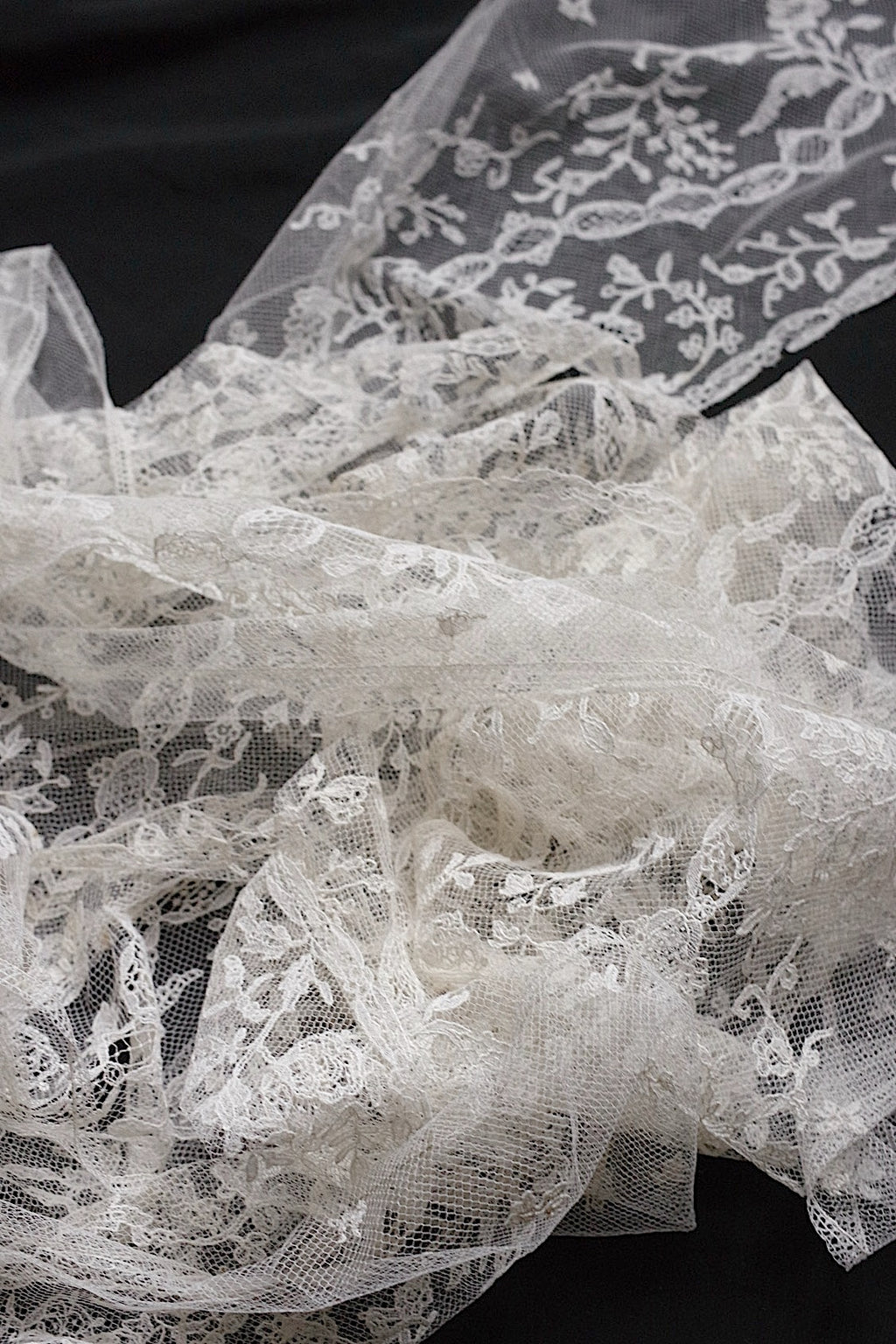 アンティークレース　dentelle ancinne　357cm
