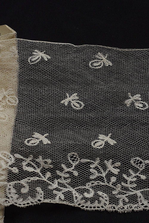 アンティークレース　dentelle ancinne　113cm＋おまけ