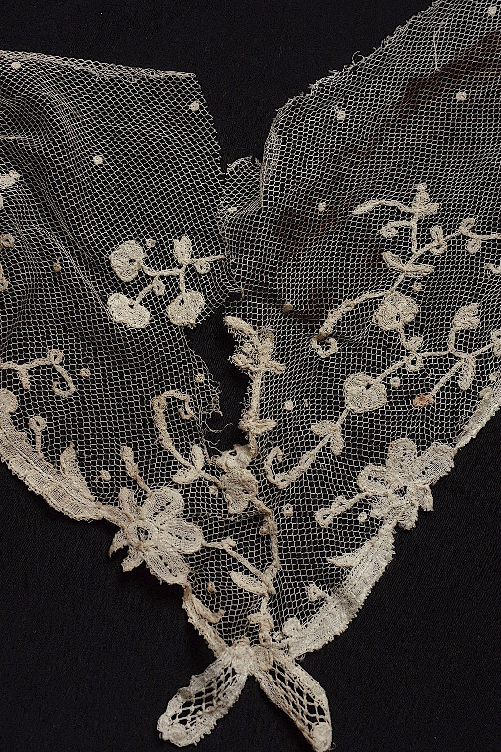 アンティークレース　dentelle ancinne　113cm＋おまけ