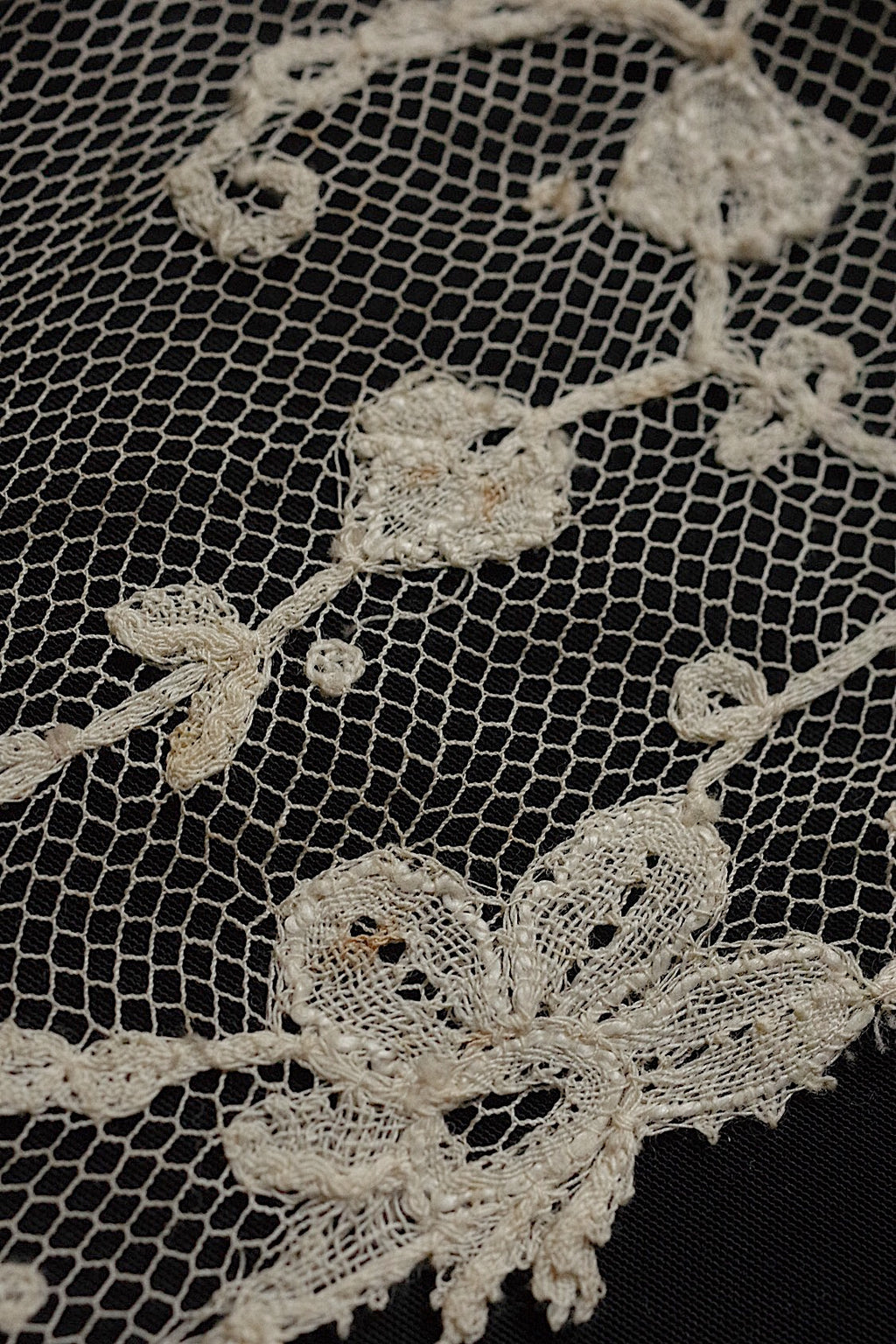 アンティークレース　dentelle ancinne　113cm＋おまけ