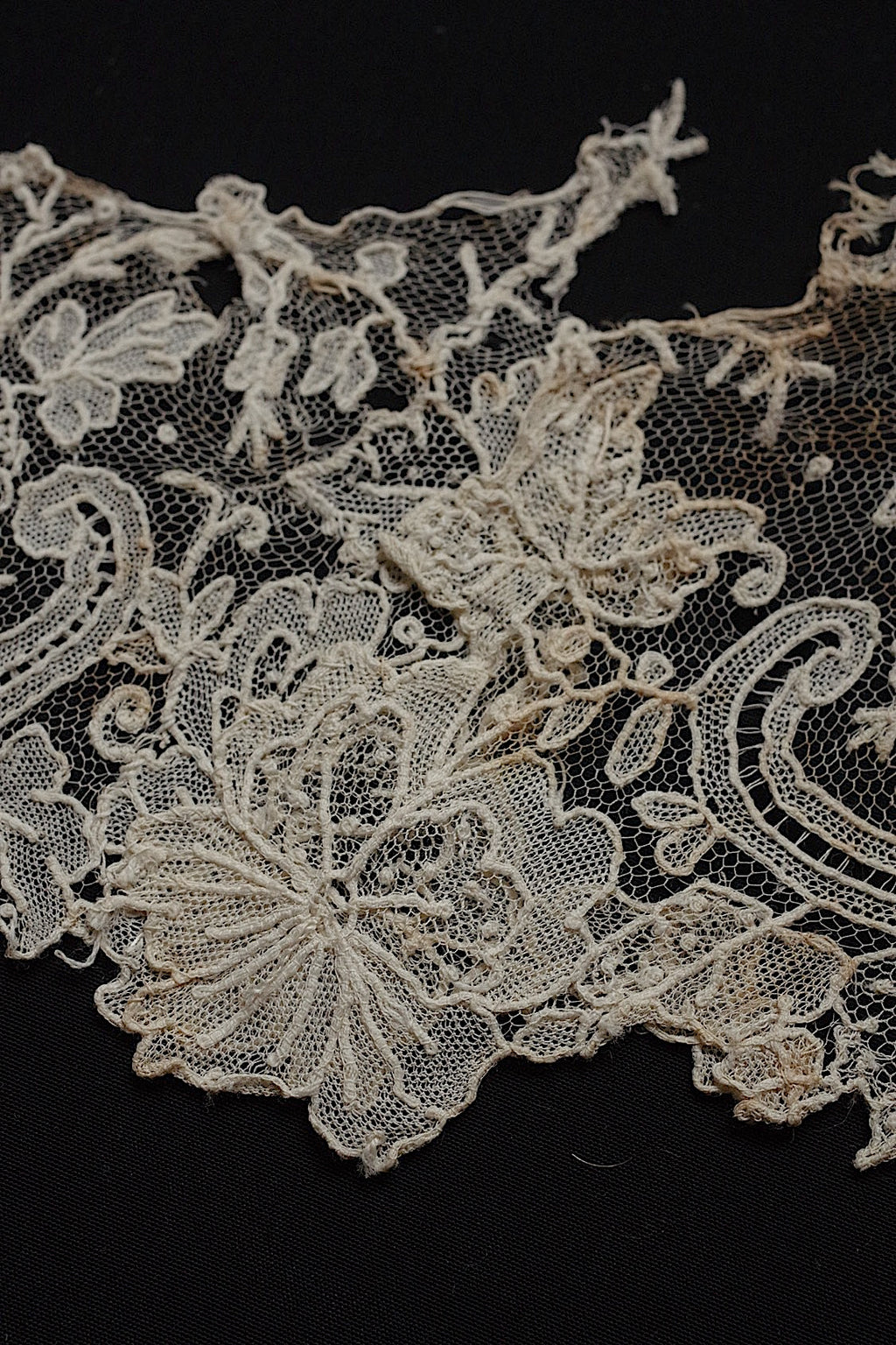 アンティークレース　dentelle ancinne　ブリュクセル