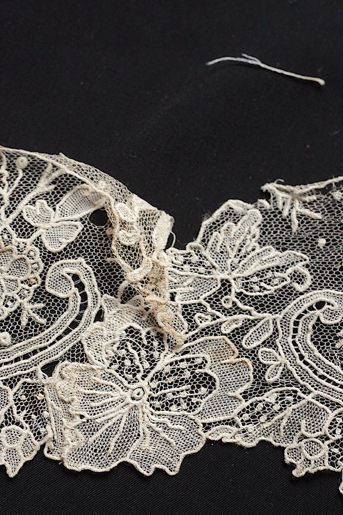 アンティークレース　dentelle ancinne　ブリュクセル