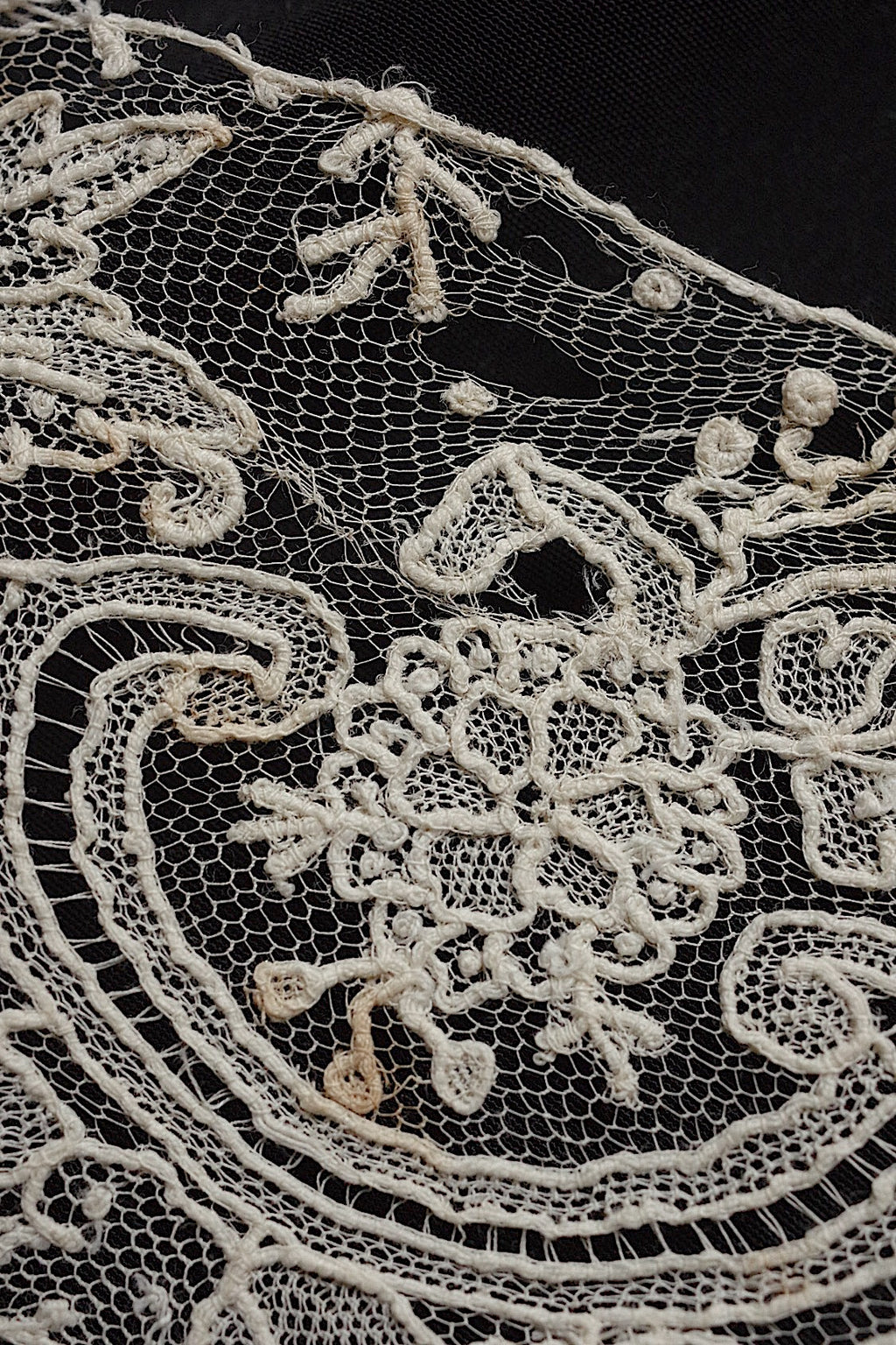 アンティークレース　dentelle ancinne　ブリュクセル