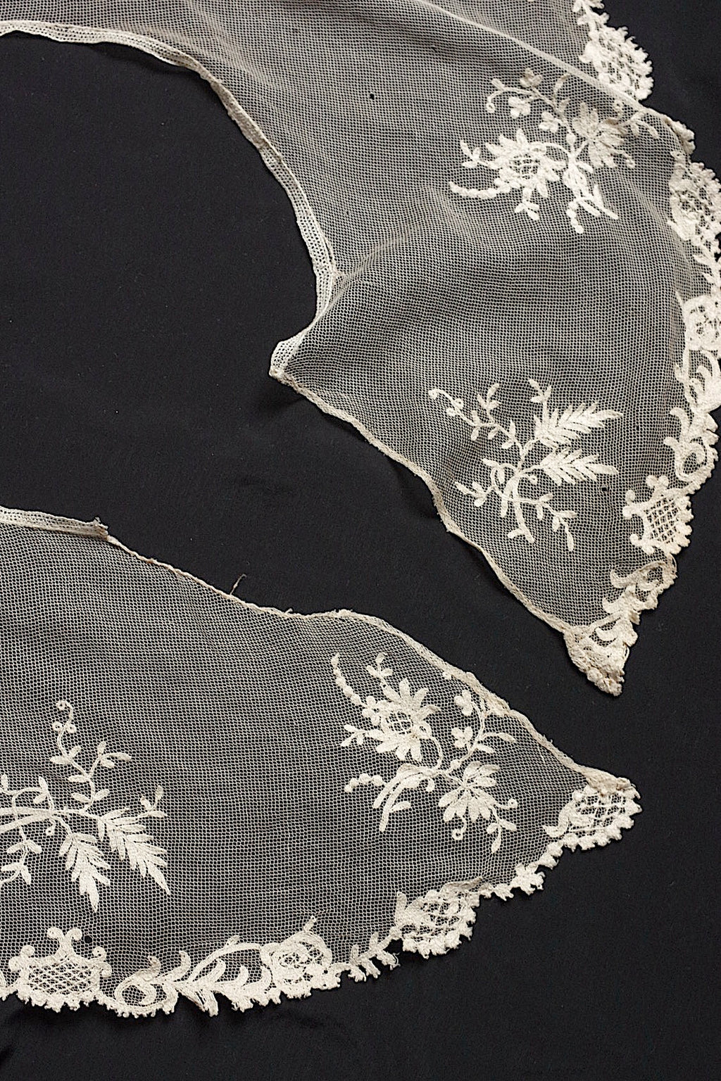 アンティークレース　dentelle ancinne　チュール襟