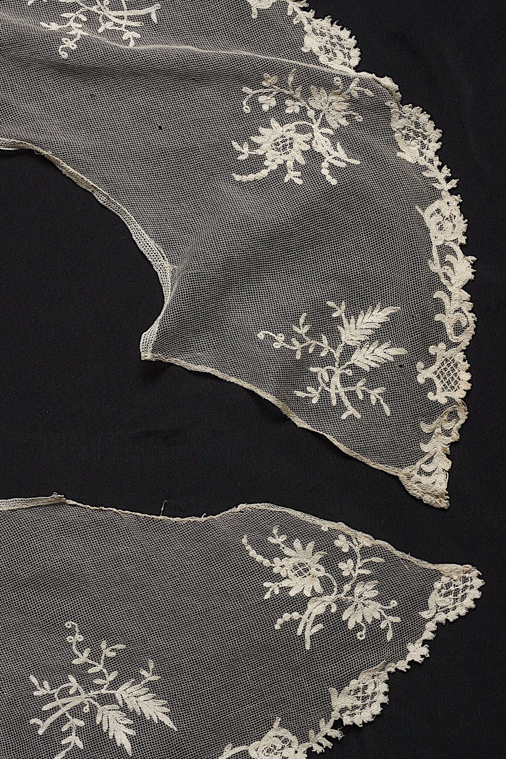 アンティークレース　dentelle ancinne　チュール襟