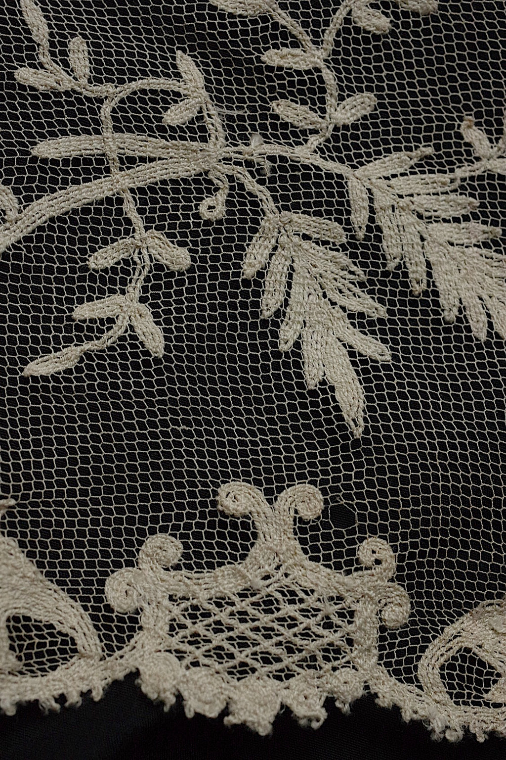 アンティークレース　dentelle ancinne　チュール襟