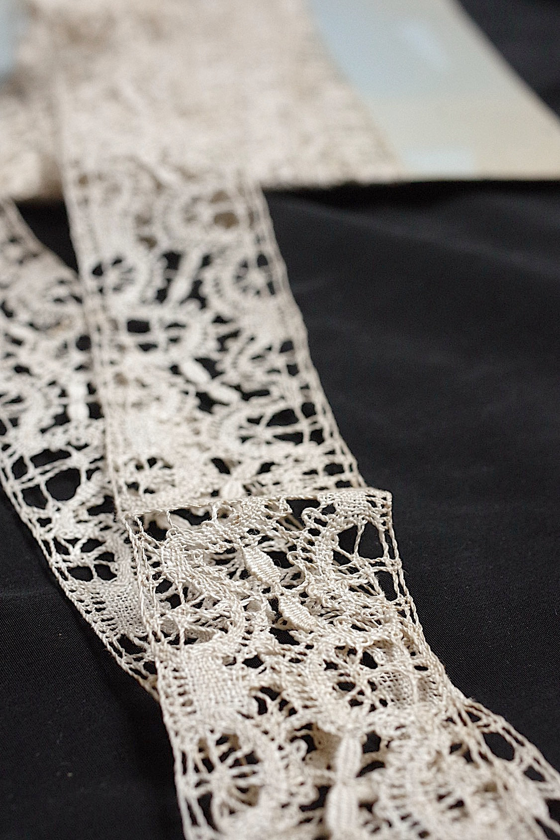アンティークレース　dentelle ancinne　480cm