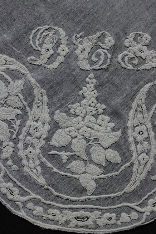 アンティークレース　dentelle ancinne　ハンカチ