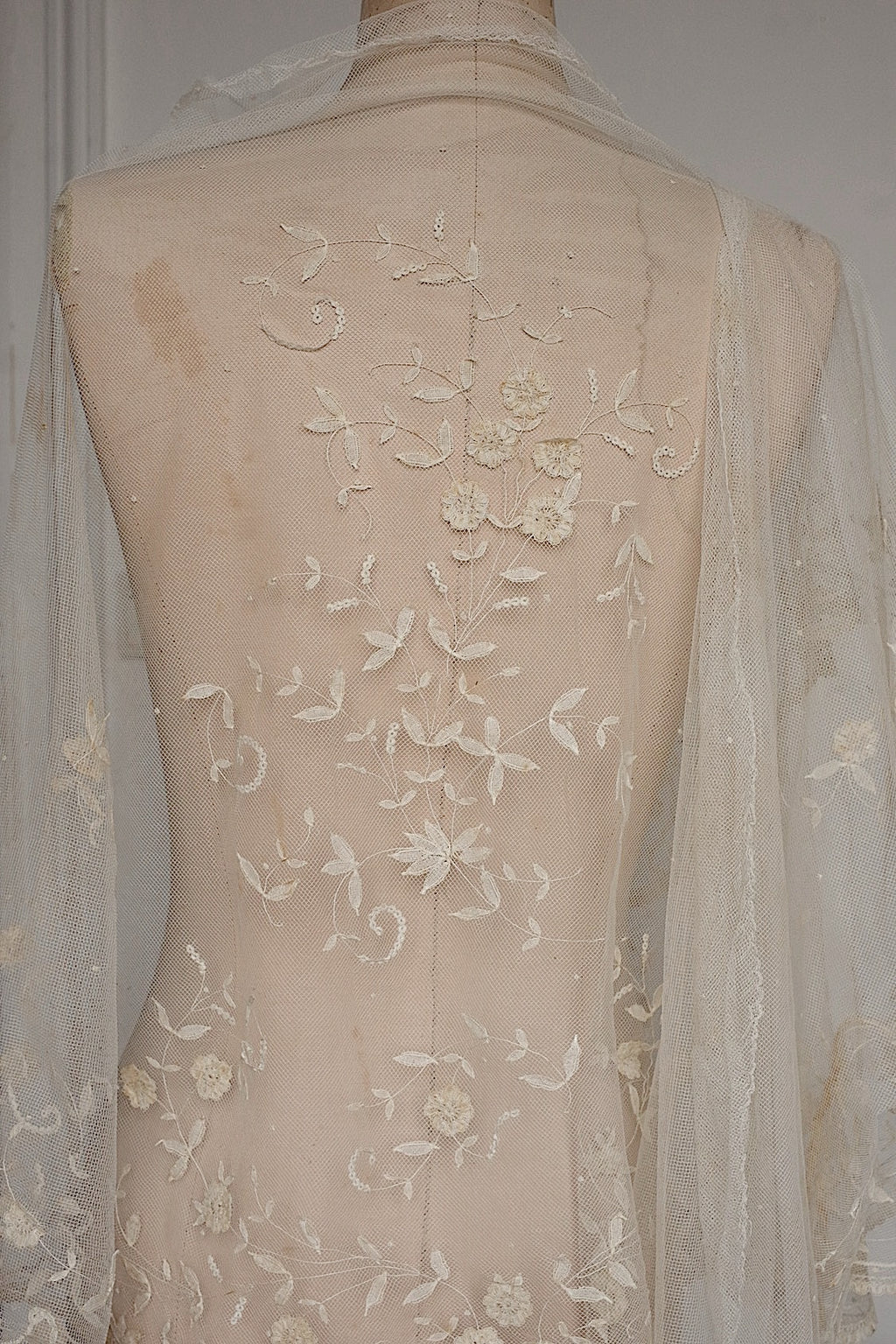 アンティークレース　dentelle ancinne　プリンセスレース　はぎれ