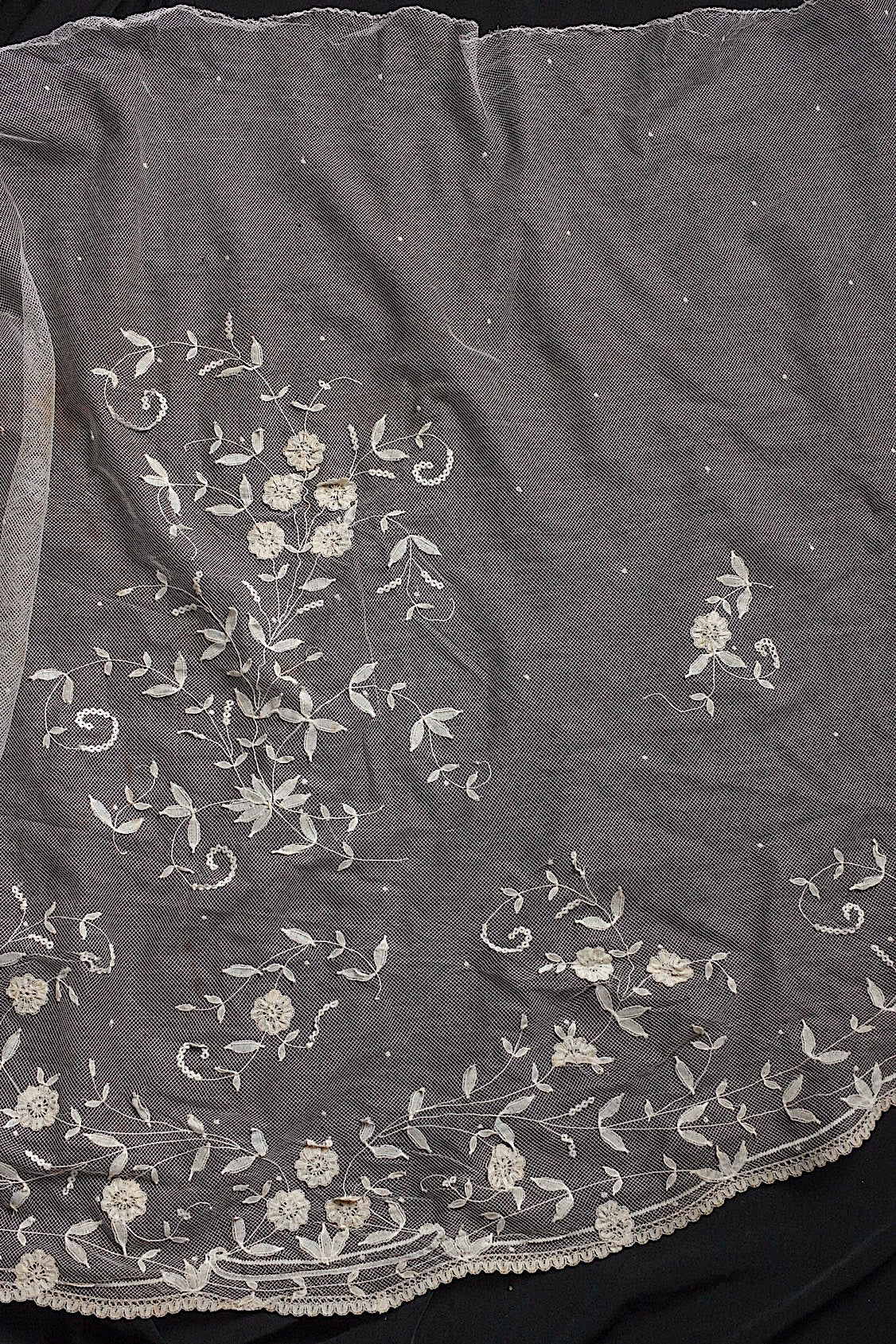 アンティークレース　dentelle ancinne　プリンセスレース　はぎれ