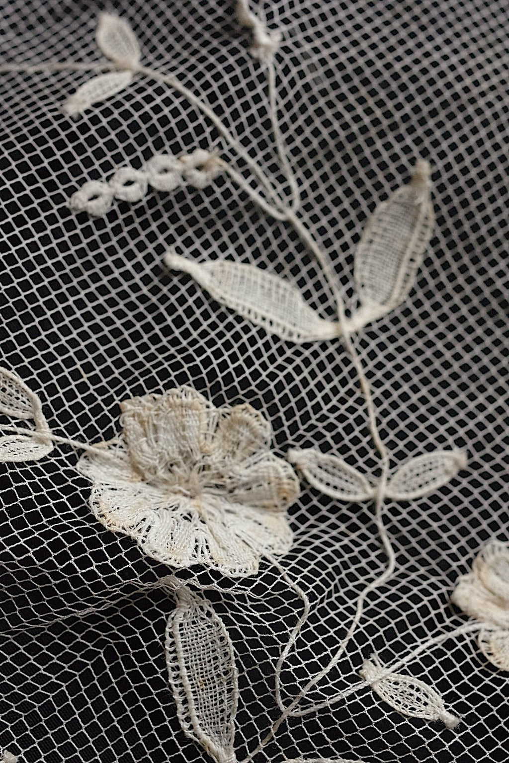 アンティークレース　dentelle ancinne　プリンセスレース　はぎれ