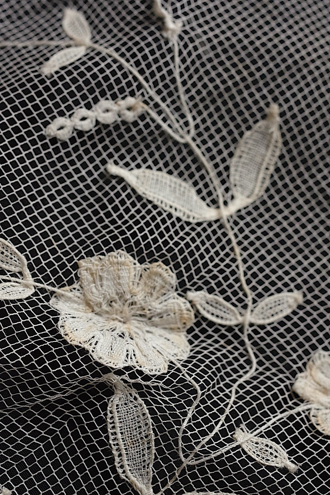 アンティークレース　dentelle ancinne　プリンセスレース　はぎれ