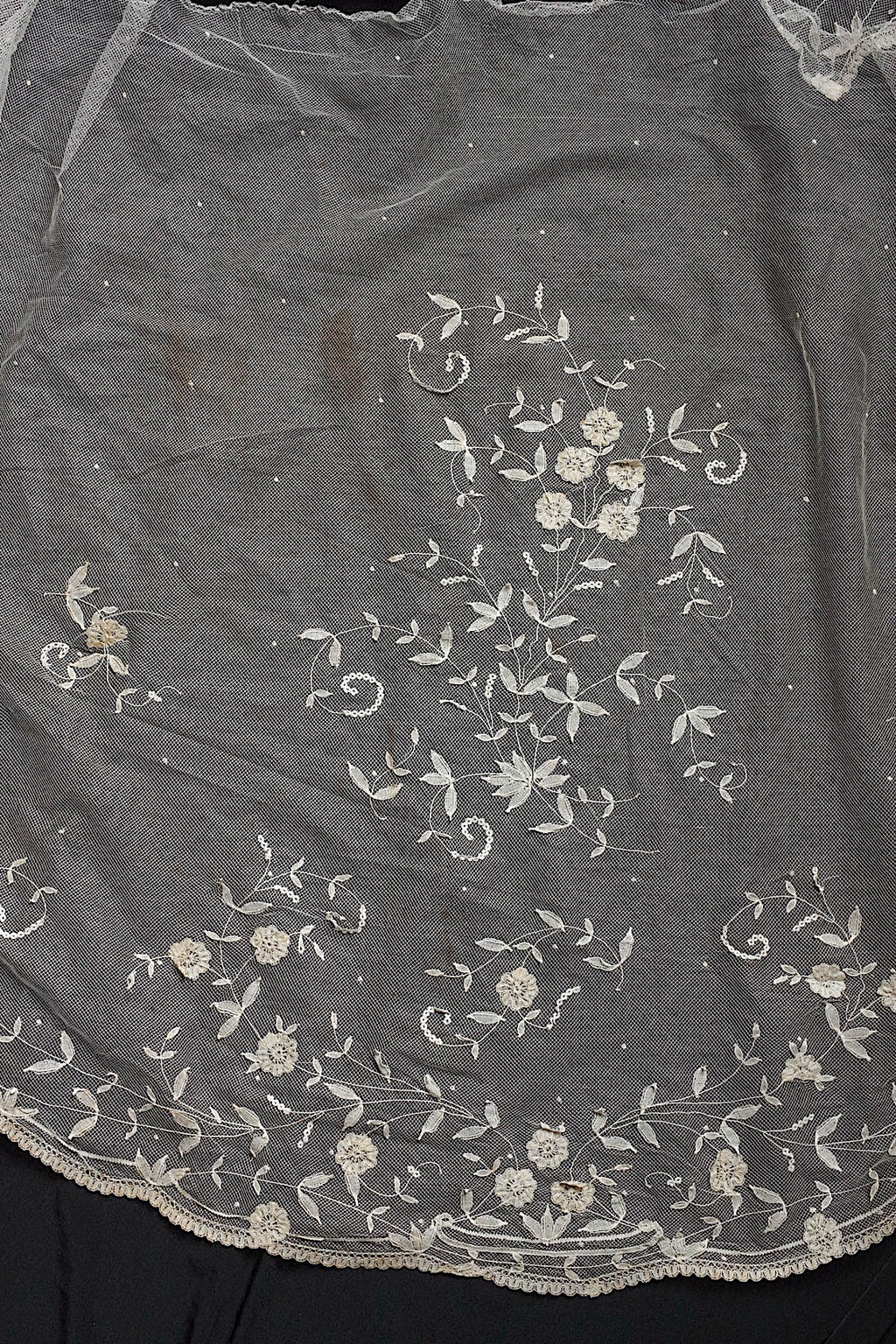 アンティークレース　dentelle ancinne　プリンセスレース　はぎれ