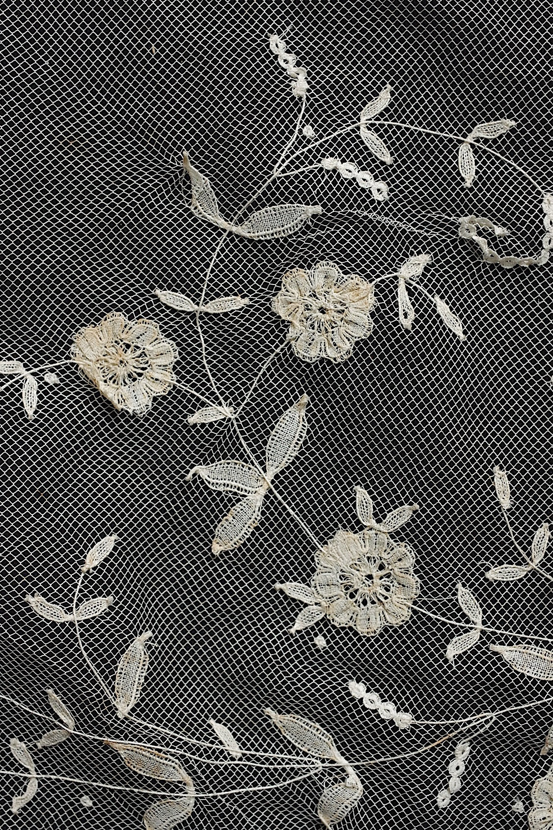 アンティークレース　dentelle ancinne　プリンセスレース　はぎれ