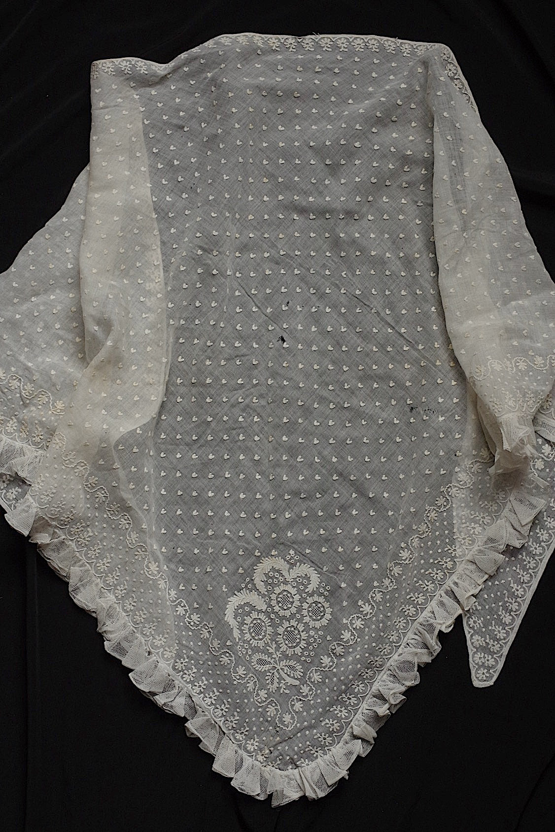 アンティークレース　dentelle ancinne　fichu