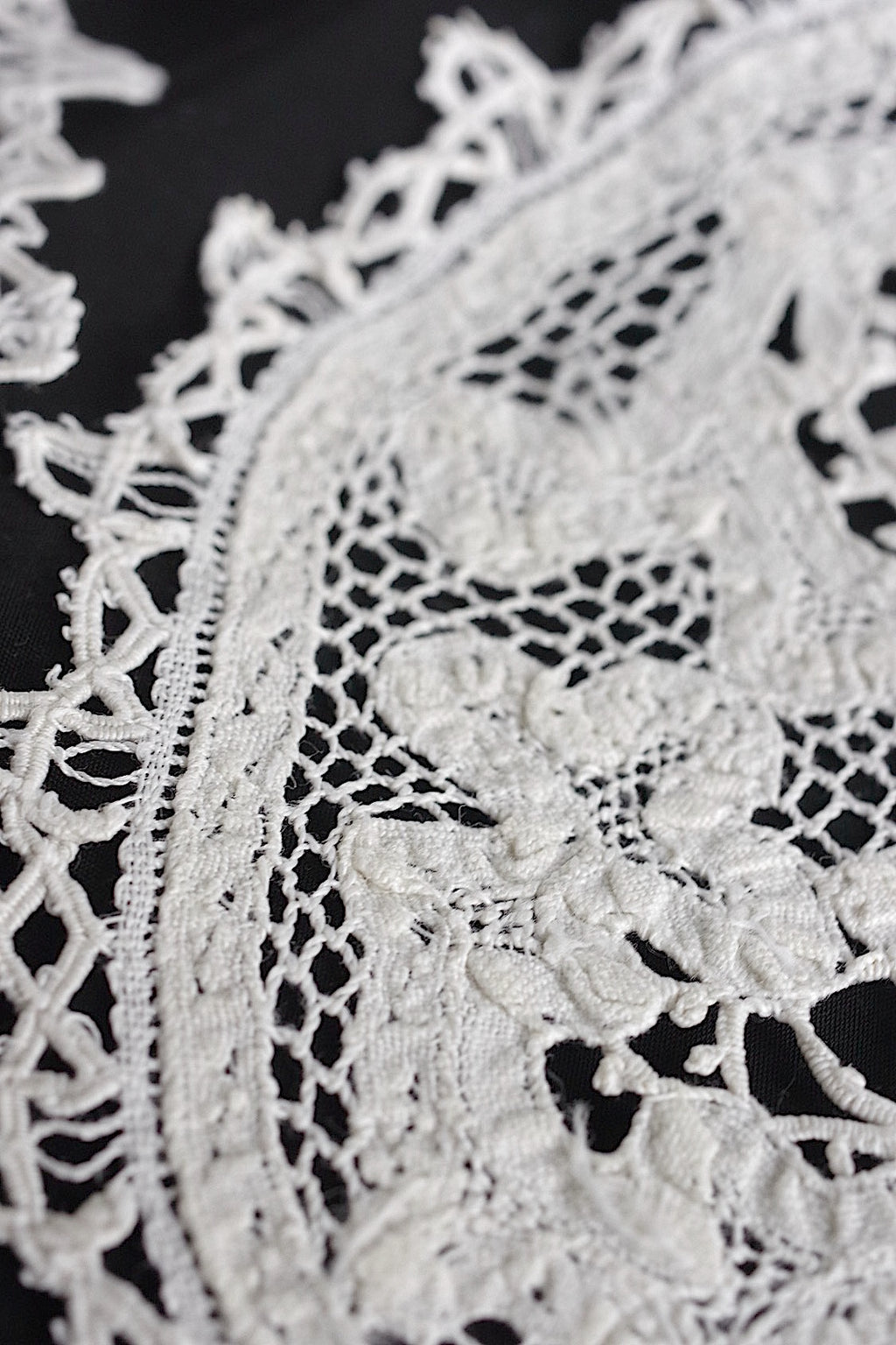 アンティークレース　dentelle ancinne　napperon 10pieces