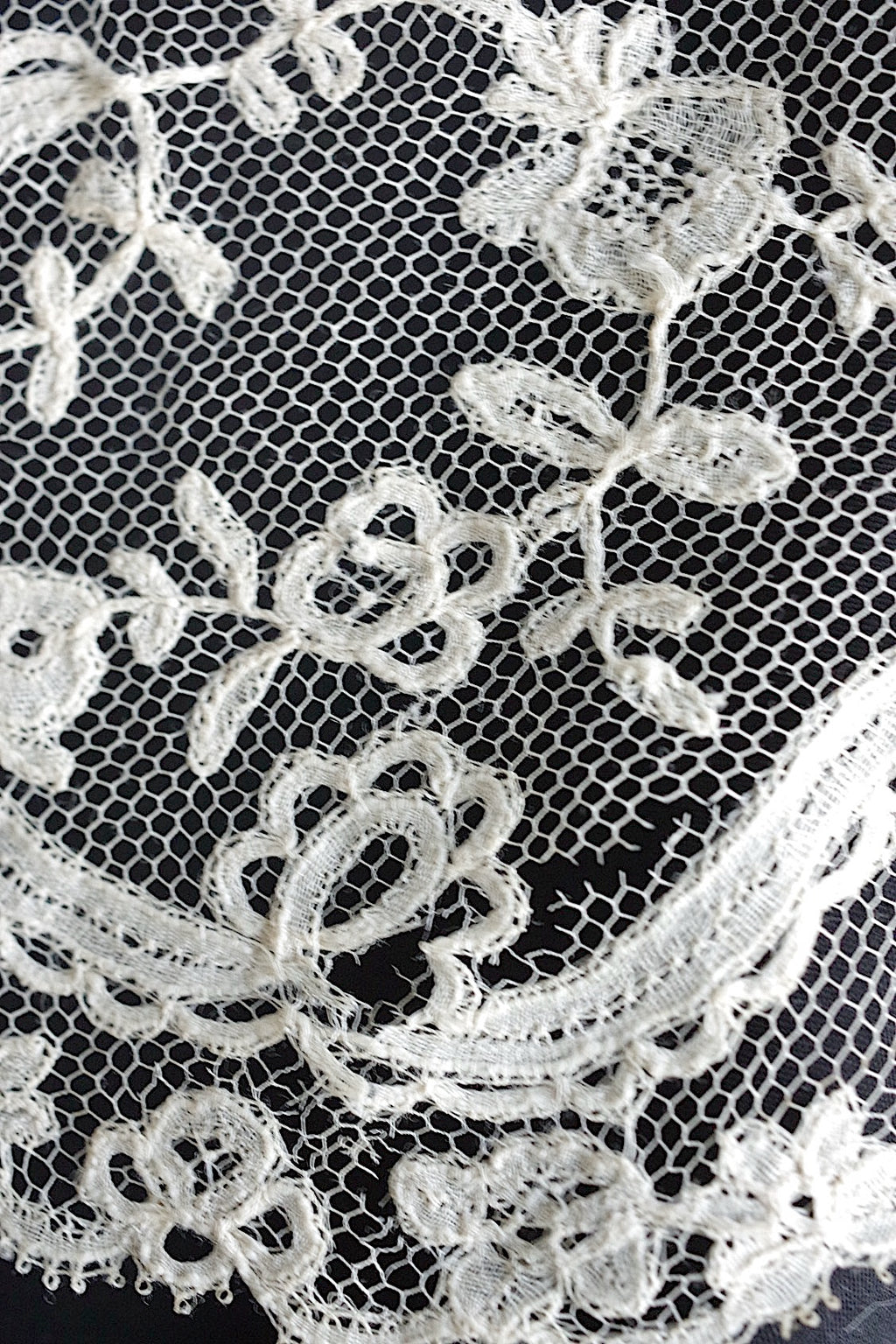 アンティークレース　dentelle ancinne　145cm