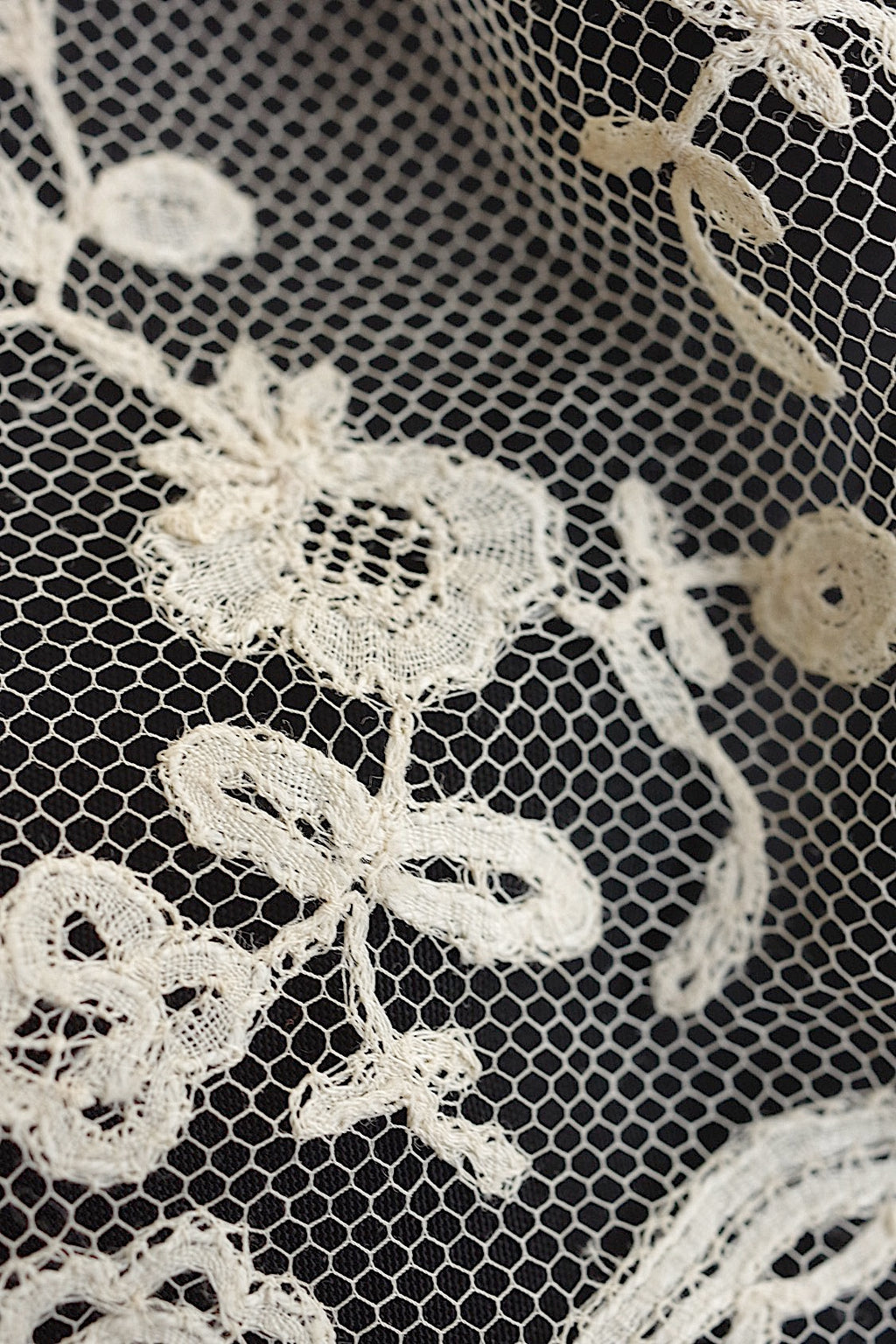 アンティークレース　dentelle ancinne　145cm