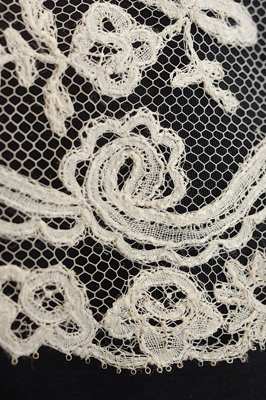 アンティークレース dentelle ancinne 145cm - .FR a l'epoque